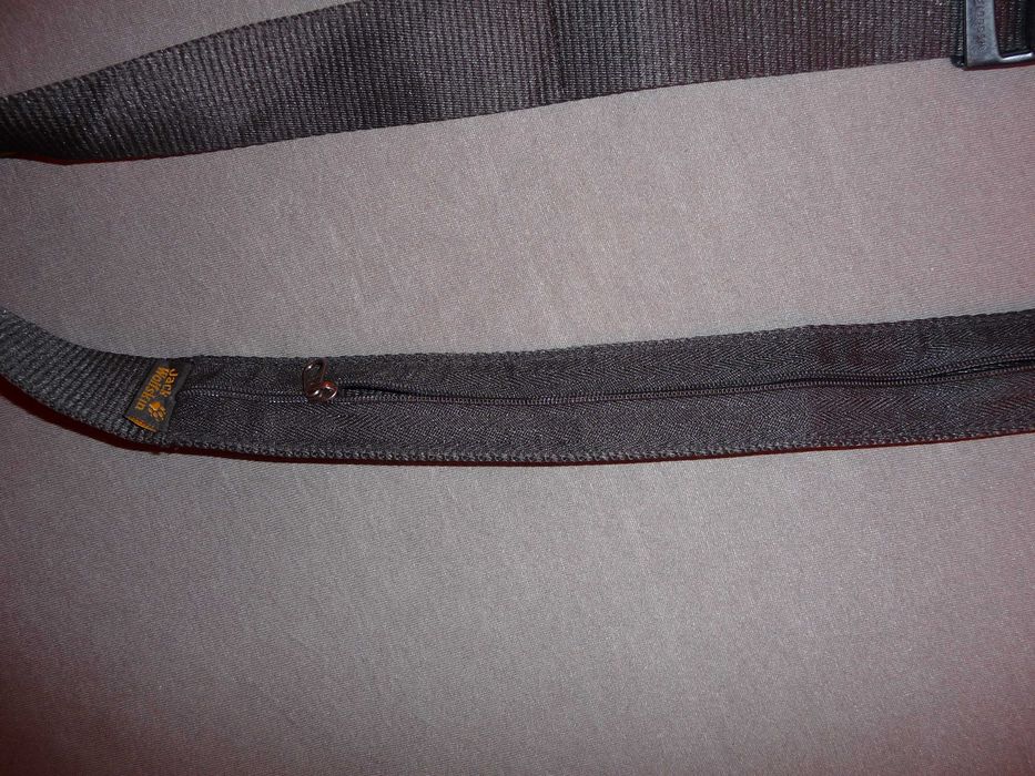 3 бр мъжки колани  tommy hilfiger.hugo boss.jack wolfskin