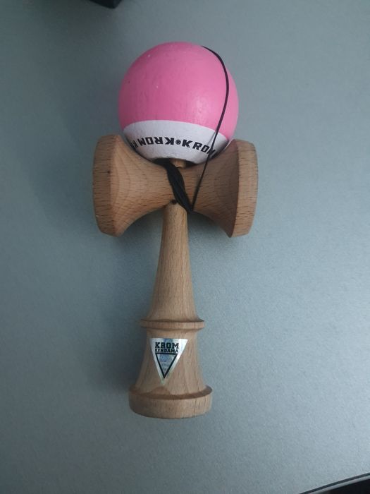 Kendama KROM POP rubber