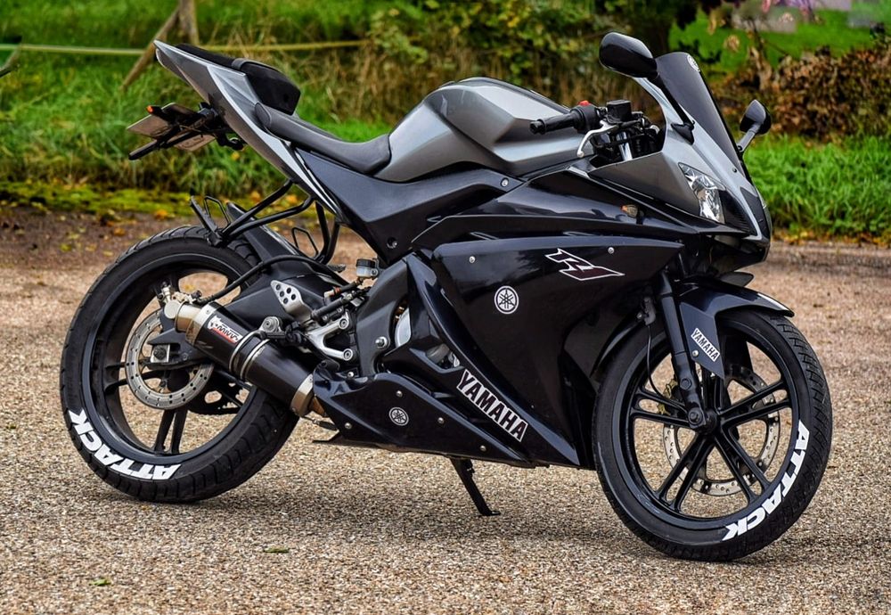 Yamaha yzf 125 yzf r 125 ktm 125 mt 125 A1