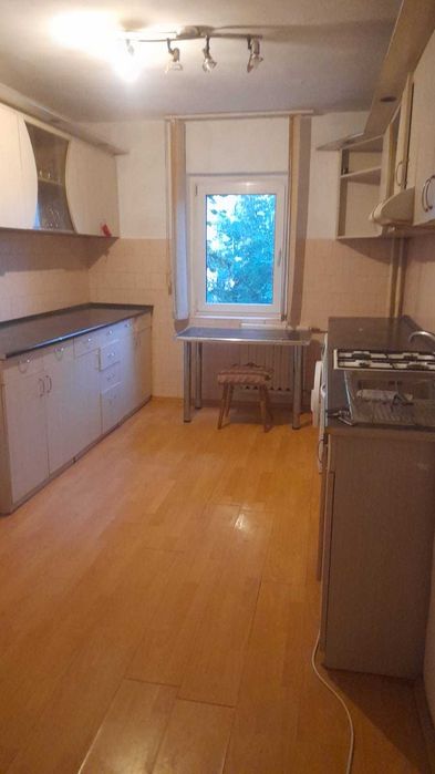 Oradea Nufarul  3 decomandate 112000 euro