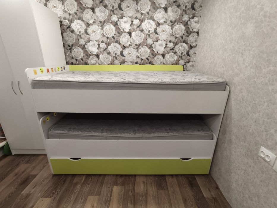 Продам детскую кровать