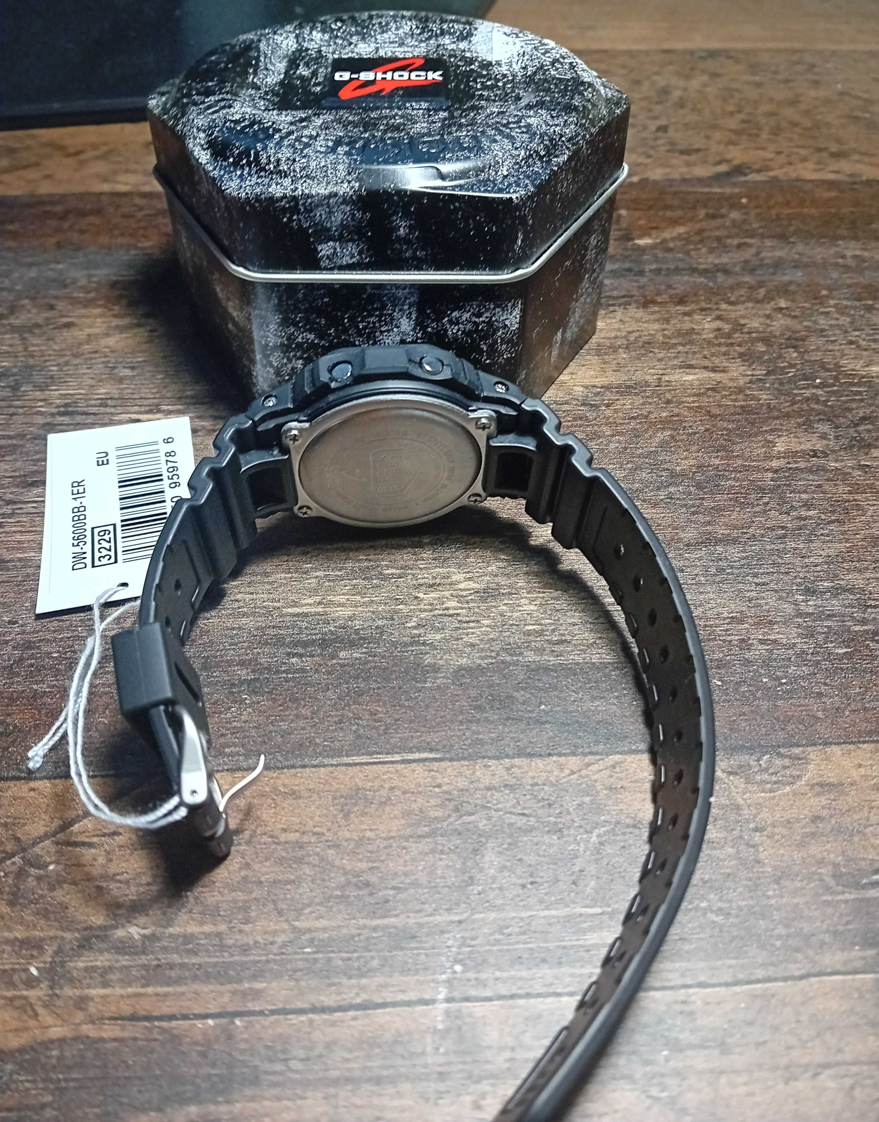 Часовник Casio G-shock [DW-5600BB] [отстъпка 58лв]