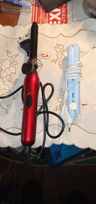 Продам  электрофен  утюжок    2000 тенге.
