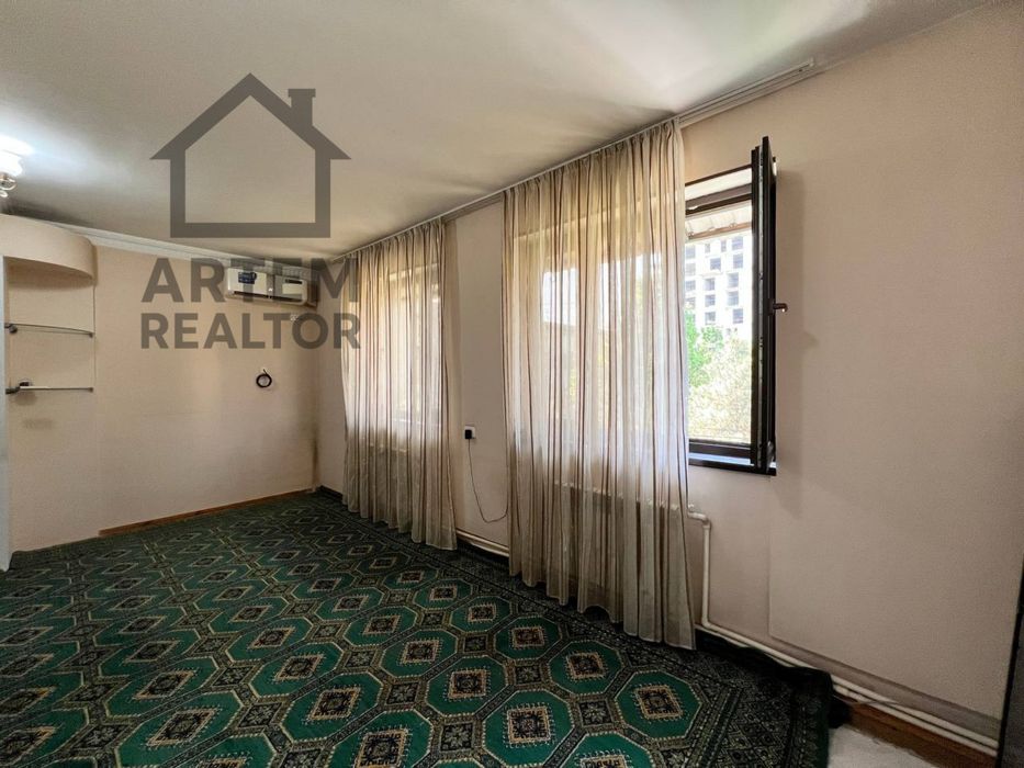 Садык Азимова жк Infinity ор-р 2ком 77-серия балкон 2*6 + сушилка