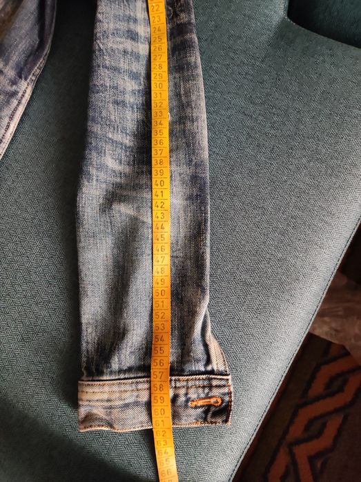 Джинсовая куртка размер S