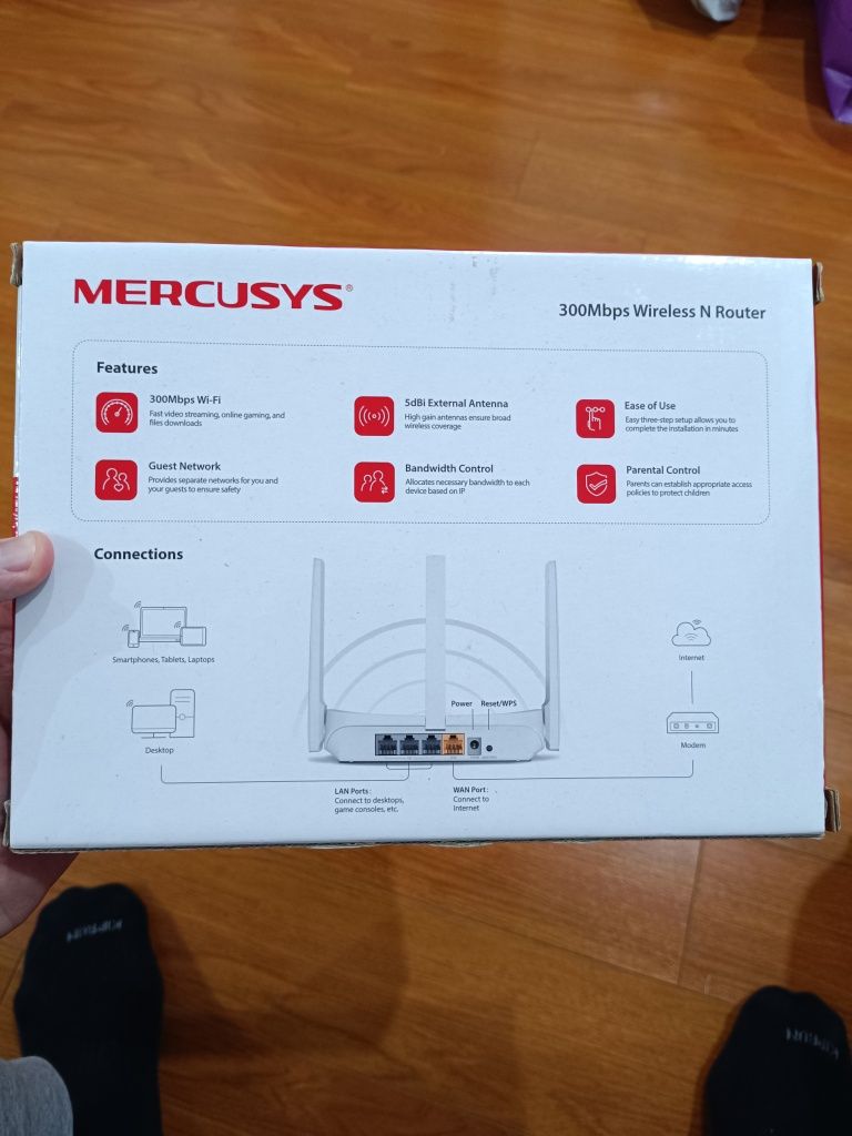 Router Wireless MERCUSYS 300Mbps, Model 305R,5dBi,3 Antene,4 Porturi