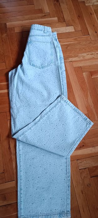 Дамски модерни дънки с камъни