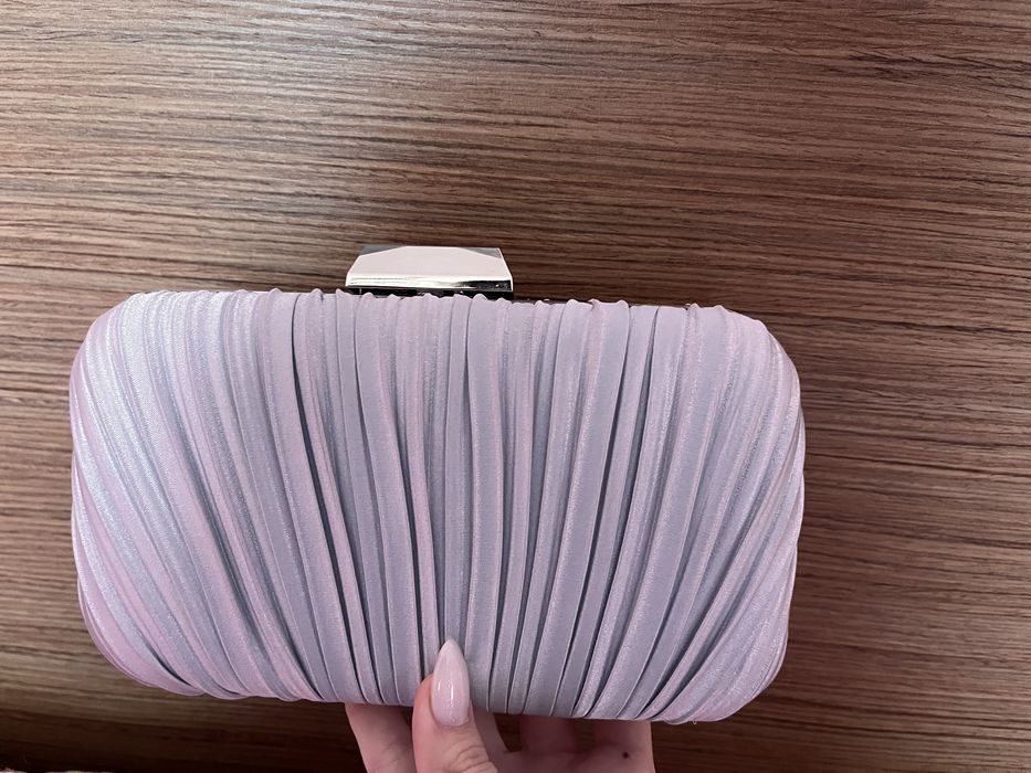 Официална сива чанта