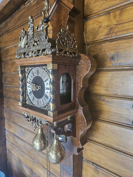 Ceas de perete olandez,in stil Hindrloopen