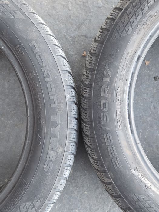 Set 4 anvelope iarnă 225/50/17