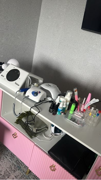 Маникюрный аппарат и расходники