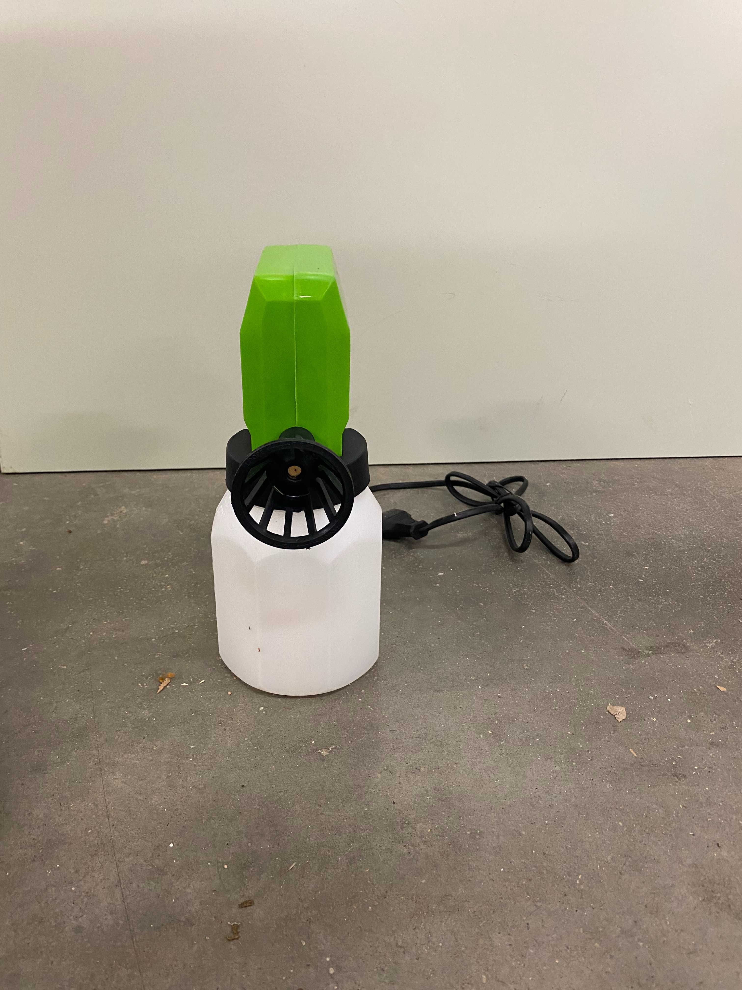 Пистолет за боя 650W ø2.5mm 800ml компр.SGC02 /Пистолет за боя 50W