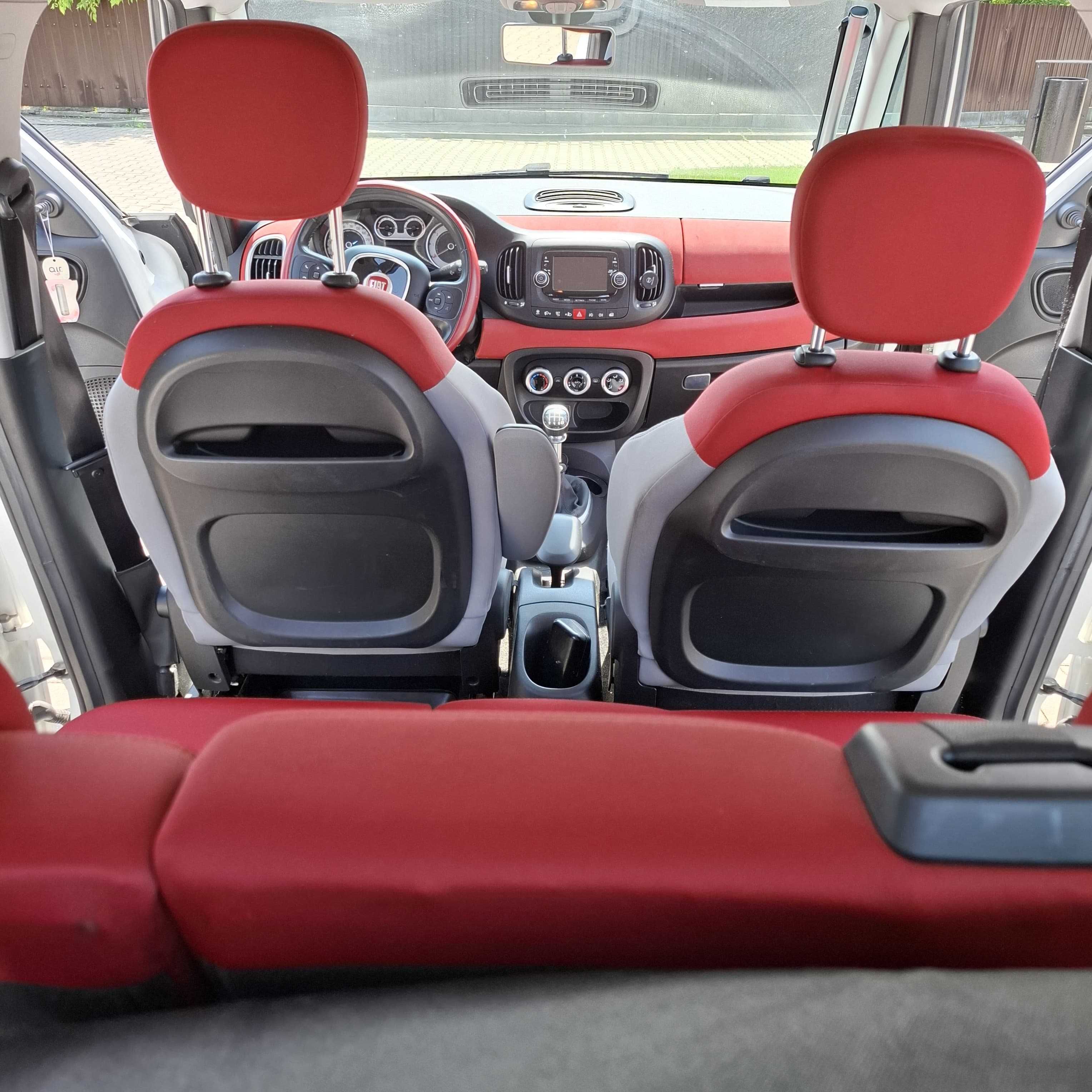 Fiat 500 L Benzină, 105000 Km, An 2014