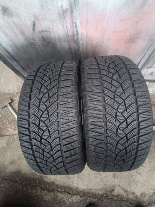 225/45/17 Goodyear