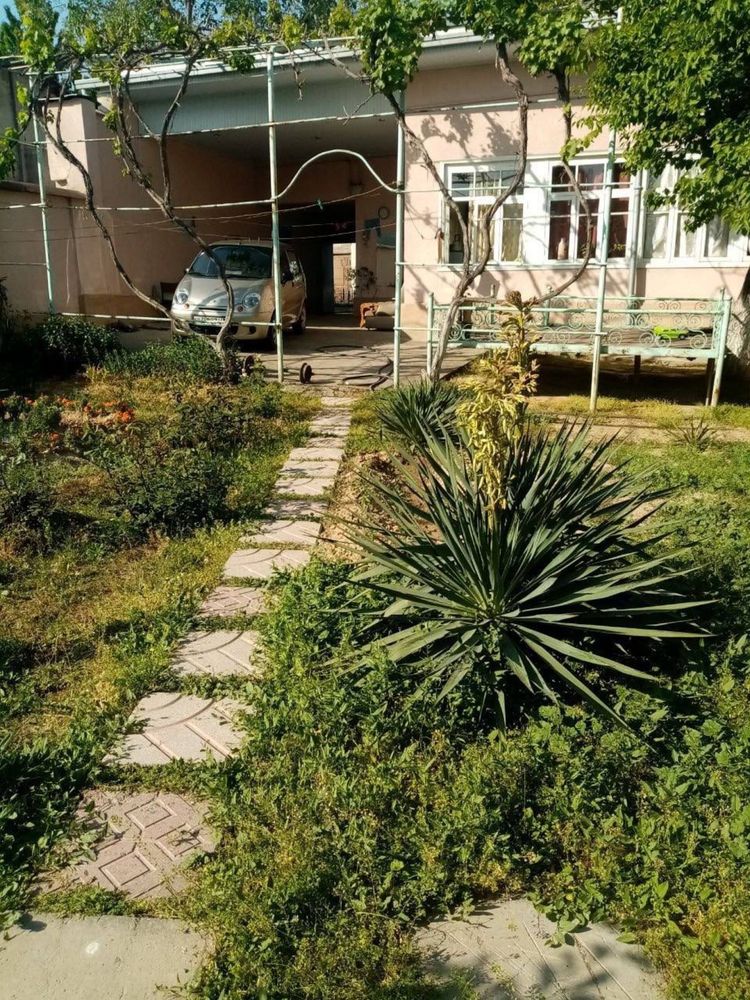 Продаю участок на Шайхнатахурском районе.