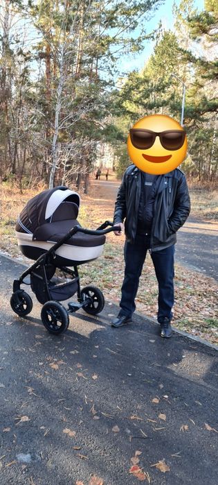 Продам коляску Adamex