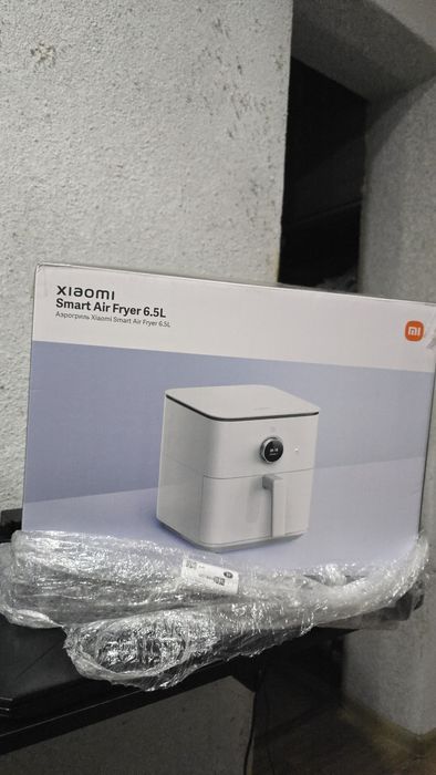 Продаю аэрогриль Xiaomi 6.5L