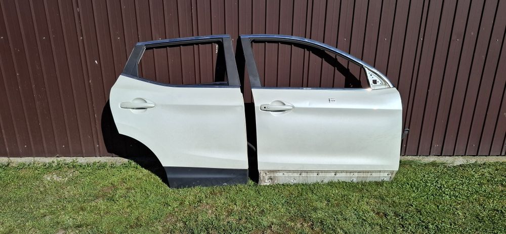 Usa dreapta qashqai j11
