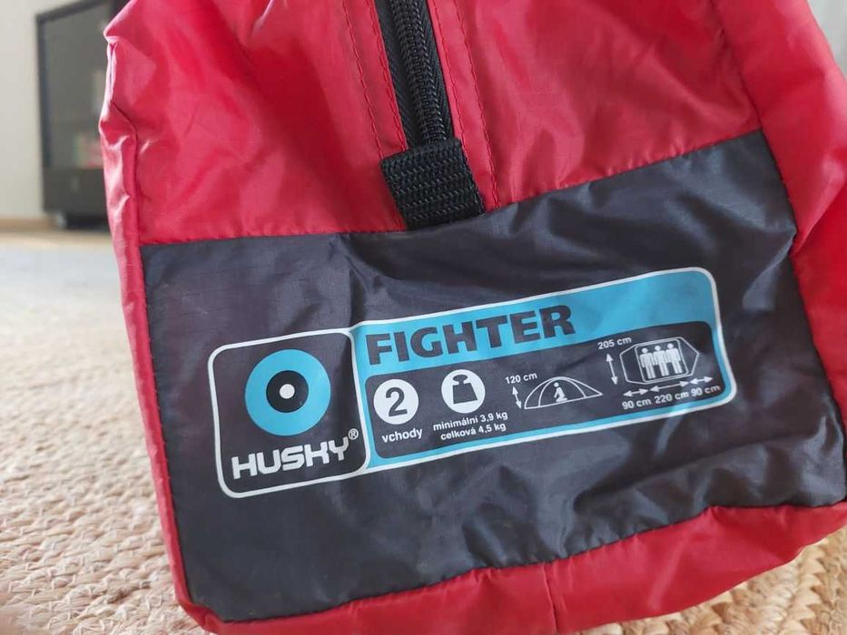 Cort 4 sezoane, Husky Fighter, 3 persoane, folosit de 2 ori