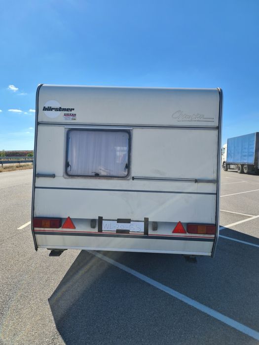 Продава се каравана BURSTNER 4208