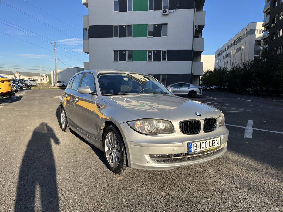 BMW 118d 2007 silver