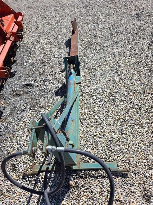 Spargator in tiranti la tractor despicator lemn hidraulic 20t