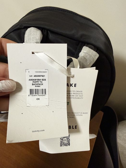Чисто нова, оригинална раница Tommy Hilfiger