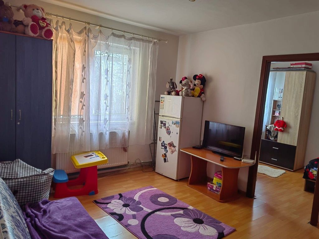 Vând apartament în zona Rahova Sibiu