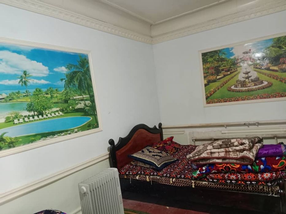 Уй сотилади 8 хонали ва 6 сотик