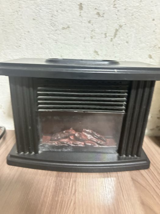 Продам декоративный камин с обогревом