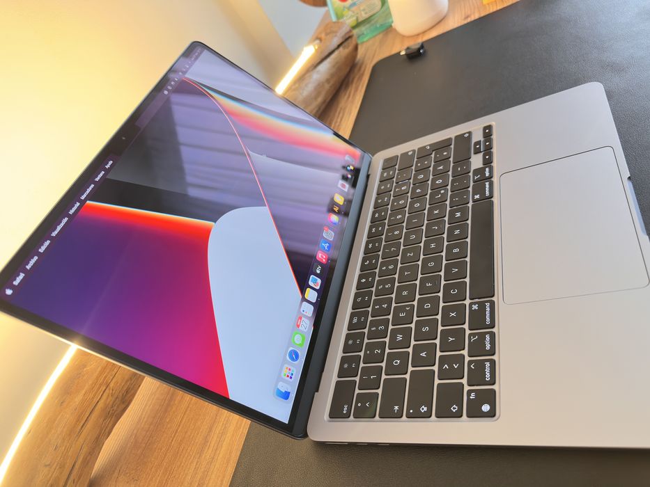 Vand macboock air m3 16gb