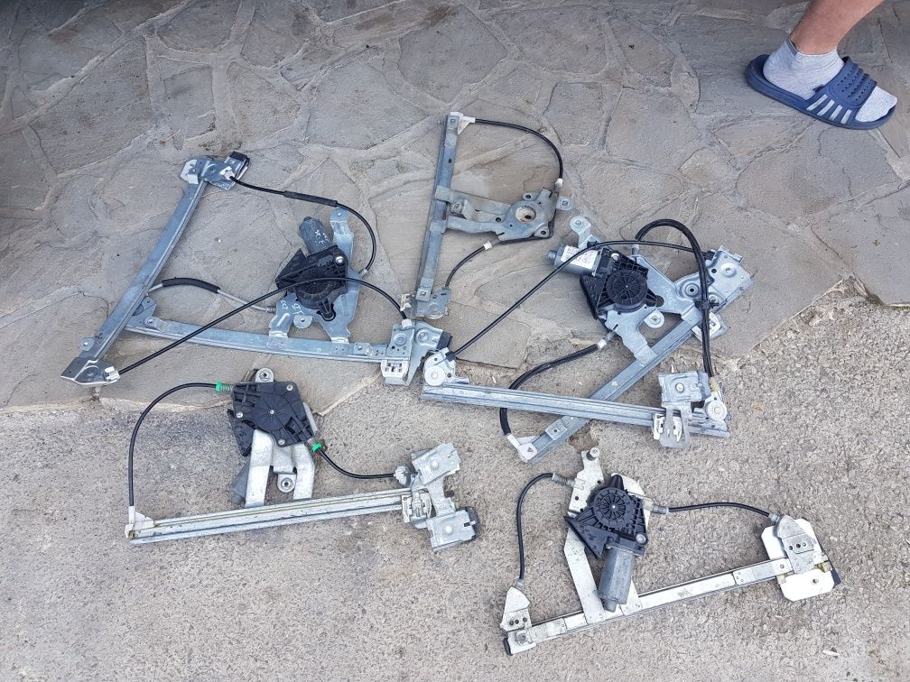 Macara geam electric Skoda Octavia 1 cu motoras fata spate