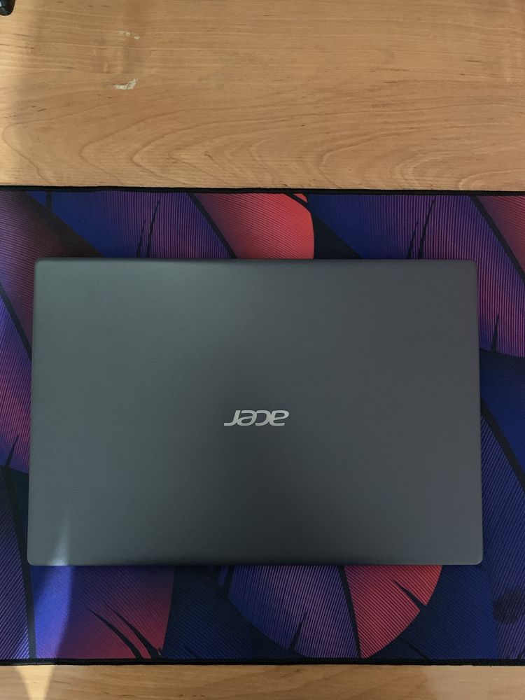 Acer Aspire 3 Core i5 1035G1 va 5ta sovgasi bilan