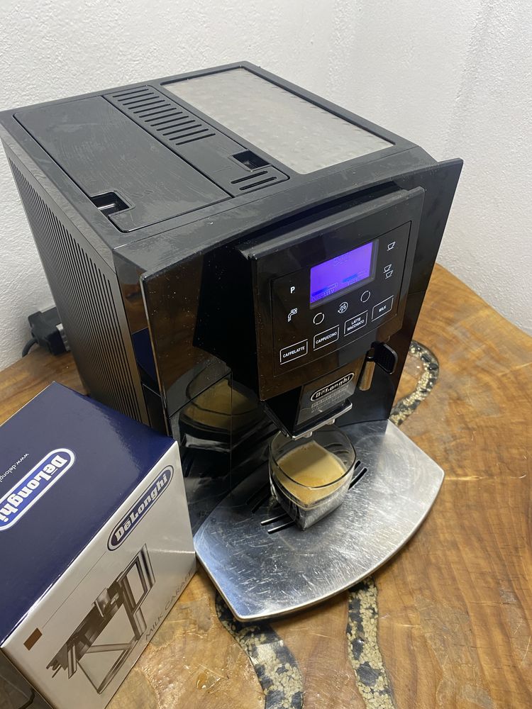 Expresor / espressor delonghi perfecta touch