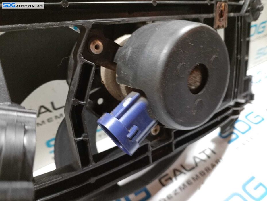 Electroventilator Ventilator Dacia Sandero 2 Stepway 1.5 DCI 2012 - 2016 Cod 214810048R [M6727]