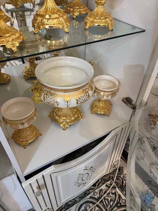 Bagema. Stol stul. Korpacha va yostiqlar