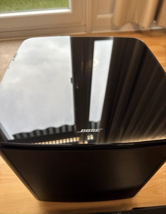 Bose SoundTounch 300 + Boss BassModule 300/700 Soundbar audio system