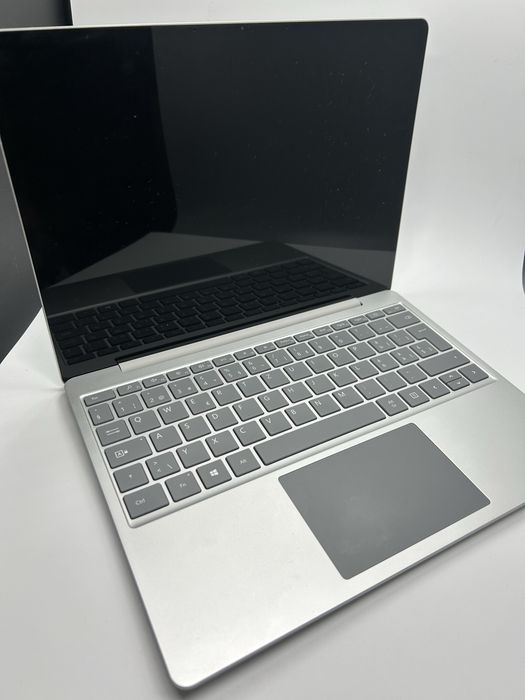 Microsoft Surface Laptop GO - i5 - 256Gb - 8Gb Ram + Garantie
