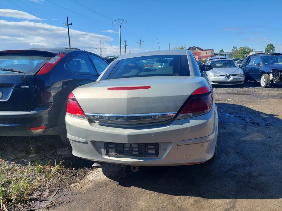 Dezmembram Opel Astra Cabrio, 2.0 Diesel, an 2007