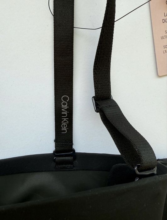 Сутиен със странично закопчаване Calvin Klein