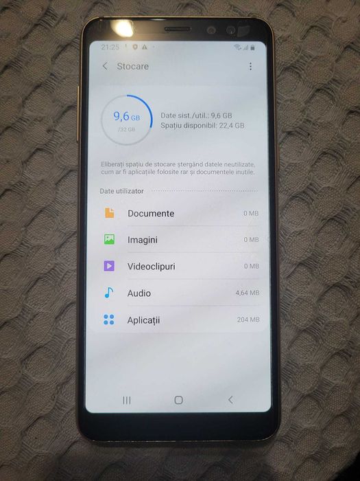 Samsung Galaxy A8 (2018) 32GB, 4GB RAM