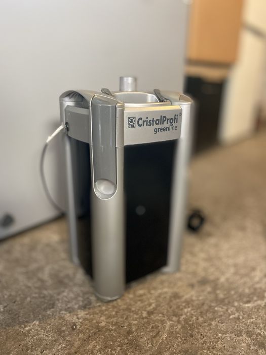 Vand acvariu cu filtru