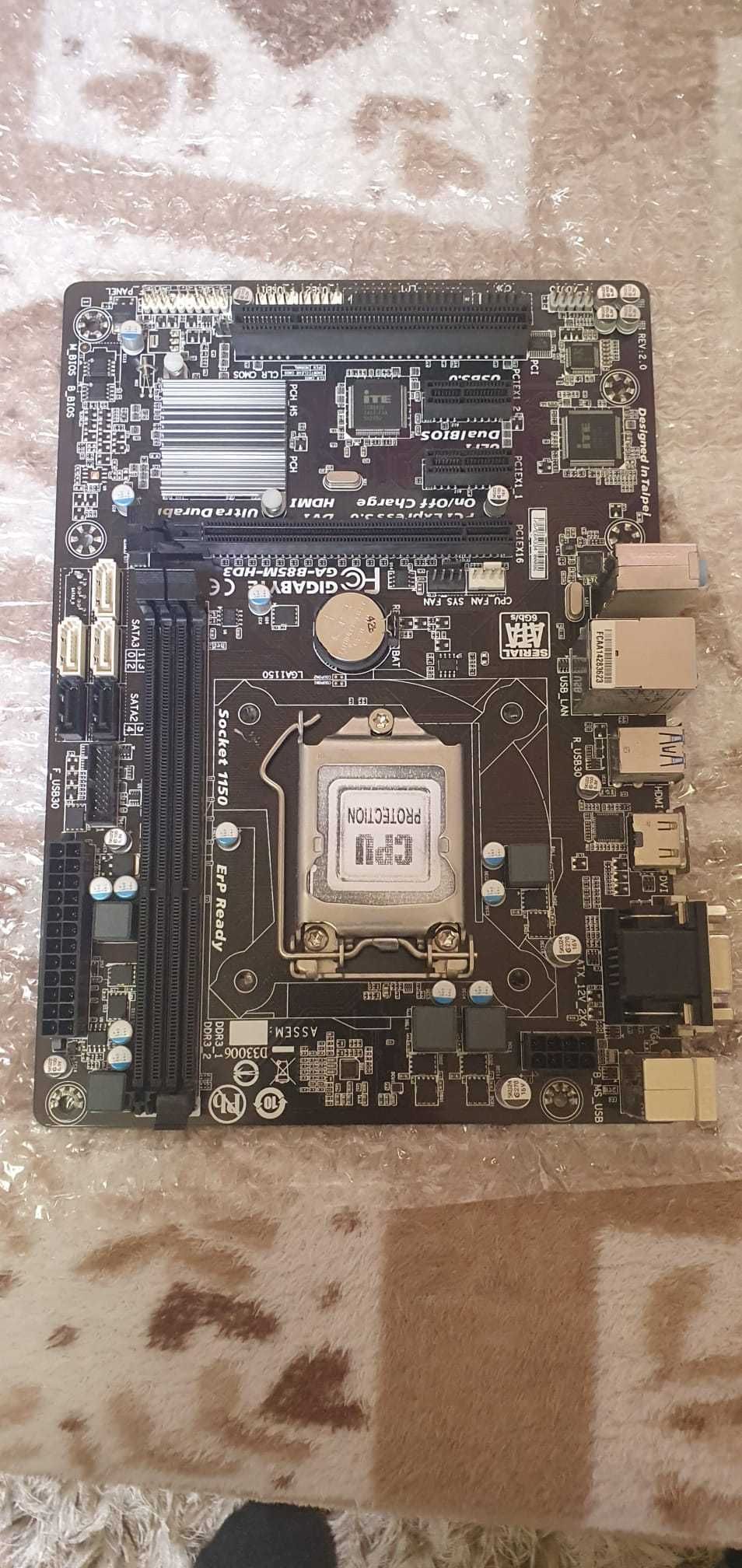 Placa baza Gigabyte LGA 1150