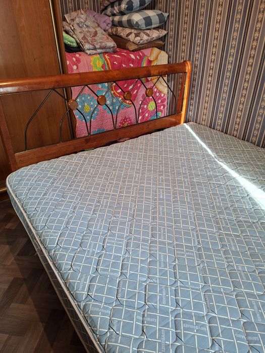 Продам кровать двухспалка