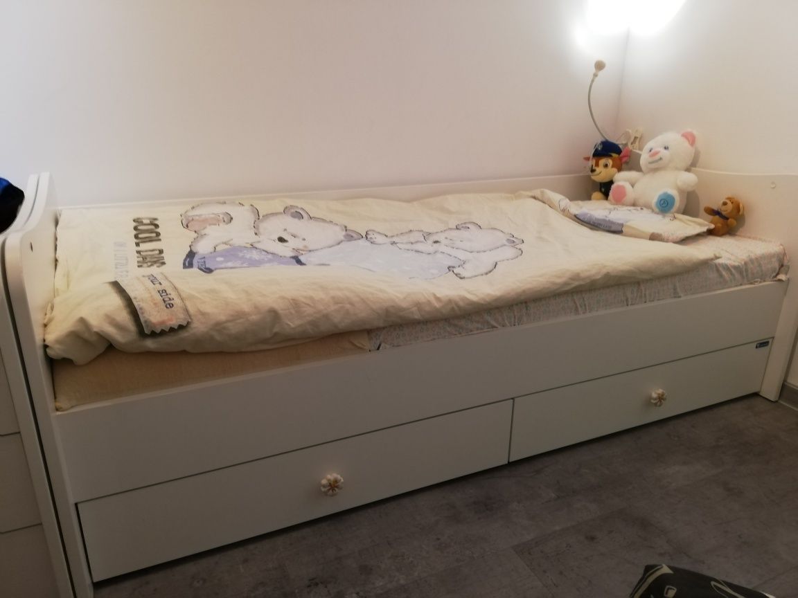 Дървено детско легло/люлка/бюро/кошара  Bertoni Lorelli бяло+матрак