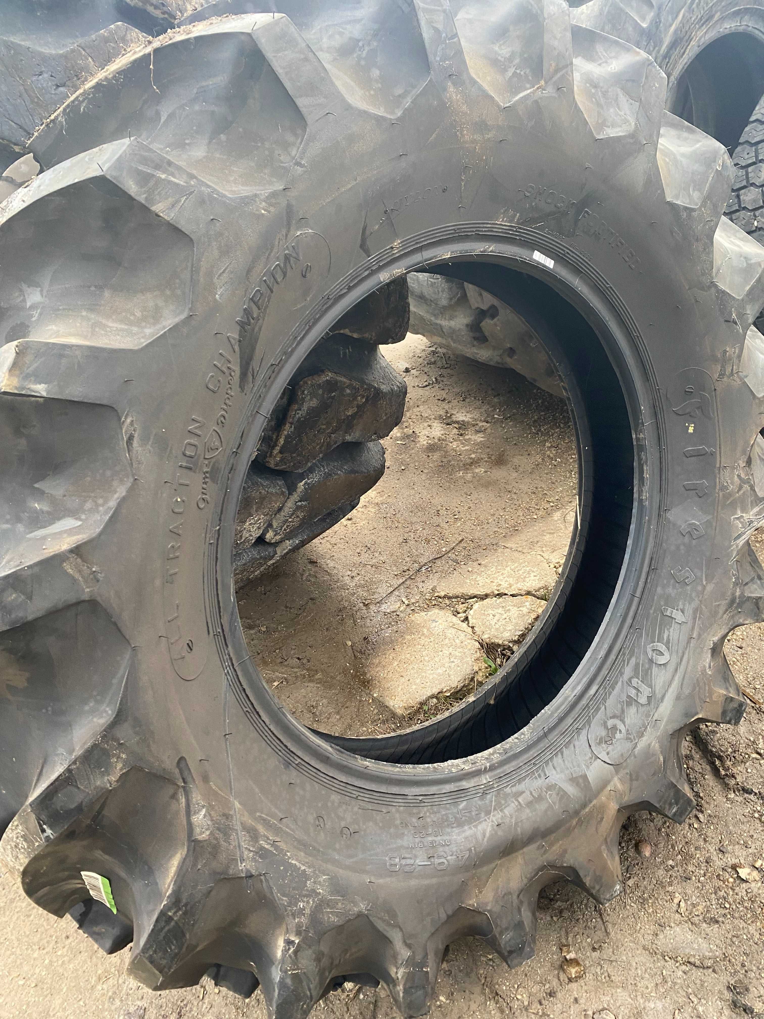 Cauciuc Firestone 14.9 R28