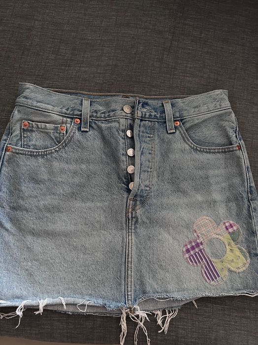 Пола  - Levis размер S, Elisabetta Franchi XXS,