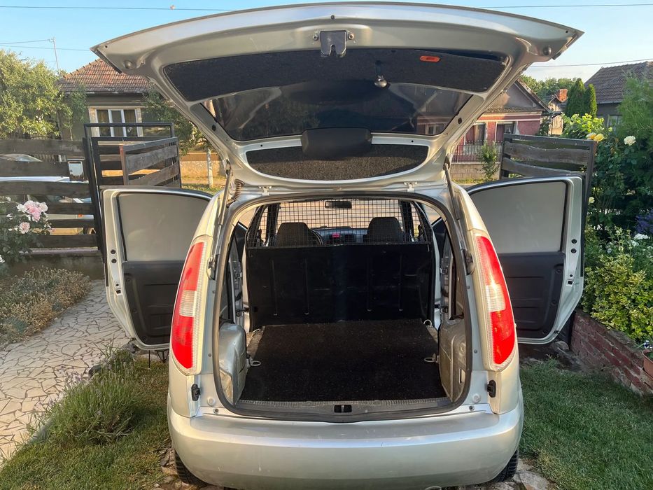 Skoda Praktik 1.4 TDI 2 locuri + marfă Pret Negociabil