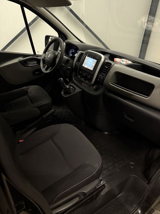 Renault Trafic 3 / 1.6 dCi 116cp / MIXT 5 loc/ Lung /RATE