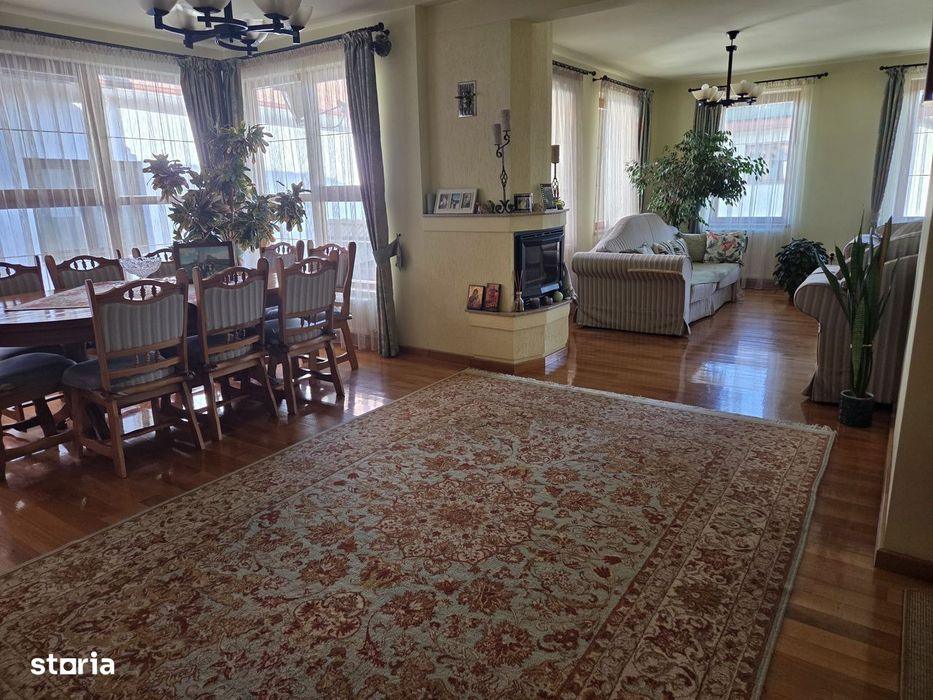 Casa situata in Rupea, constructie D+P+M, teren 940 mp,pret negociabil